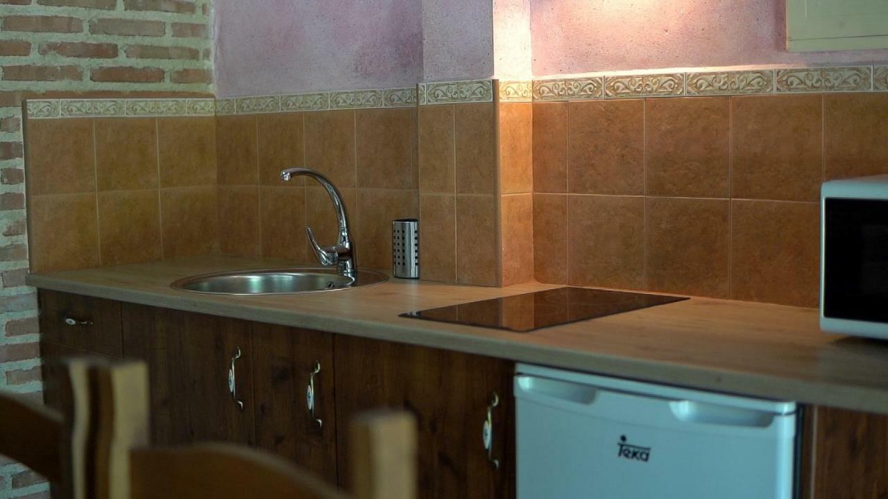 Esencia De Gredos Pensionat Ramacastanas Eksteriør billede